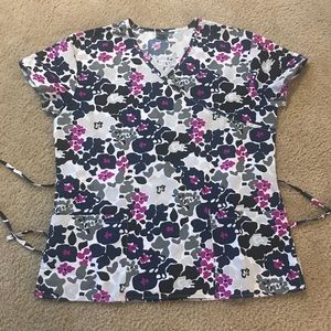 Women’s Scrub Top